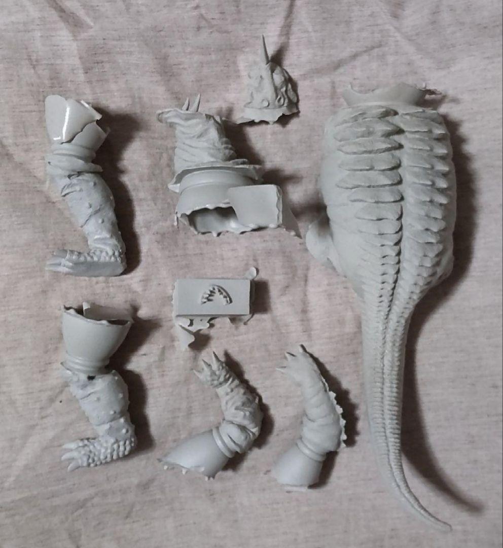 ボークス ウルトラマン対ネロンガ