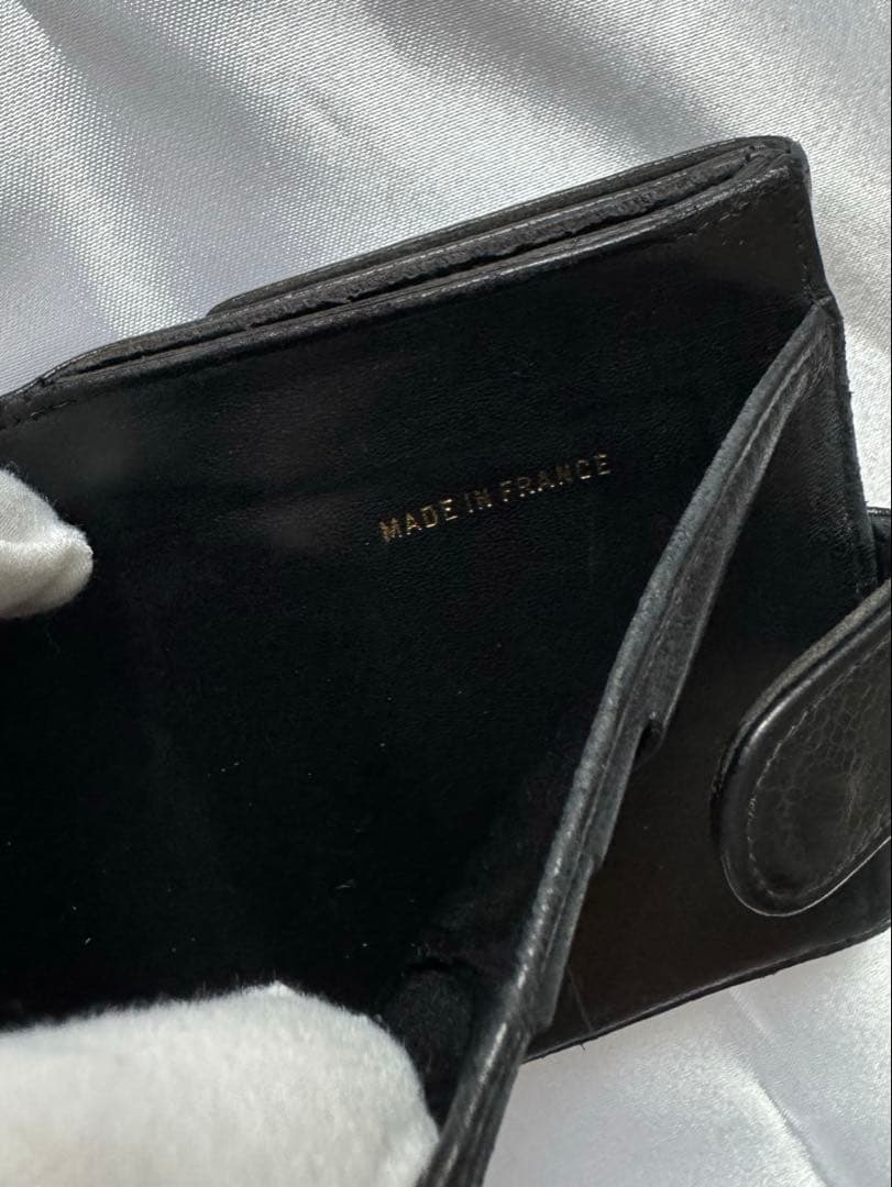 CHANEL ブラック レザー 二つ折り財布