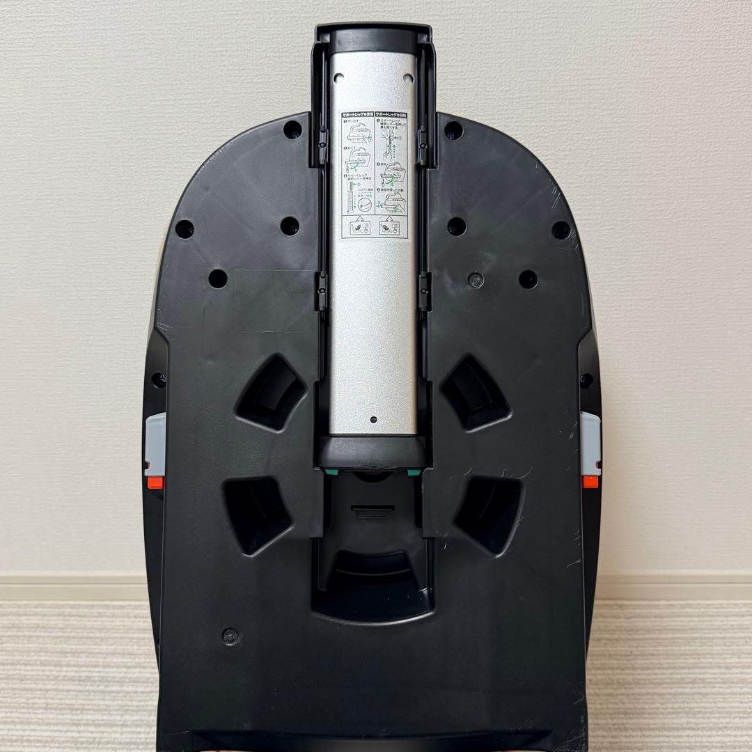 ✨現行品✨　ターンレジェネクストST ISOFIX 360度　チャイルドシート