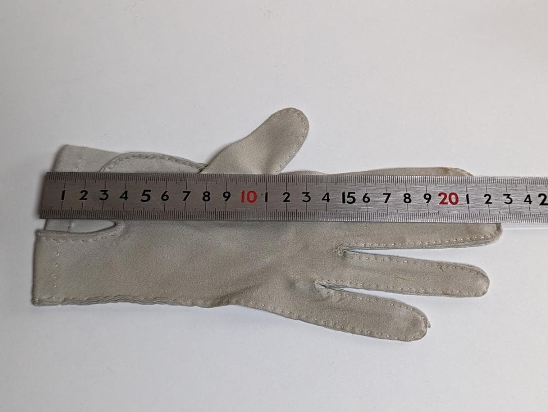 イングリッシュドスキンレザー 革手袋 ヴィンテージ ライトグレー