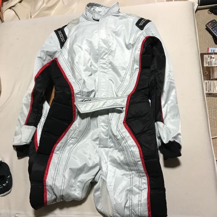 カートスーツ、新品