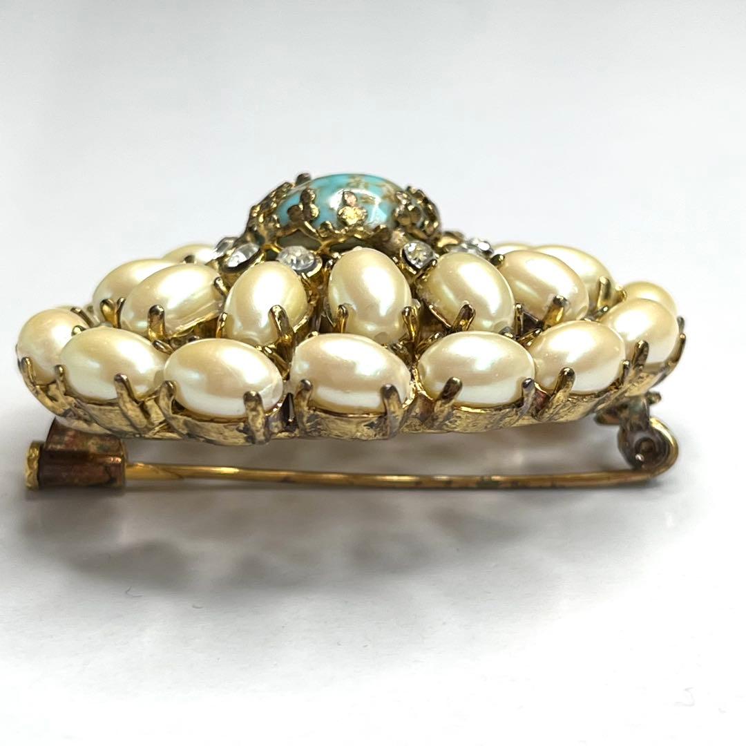 美品　Ornella オルネラ　パールブローチ　イタリア　コスチュームジュエリー