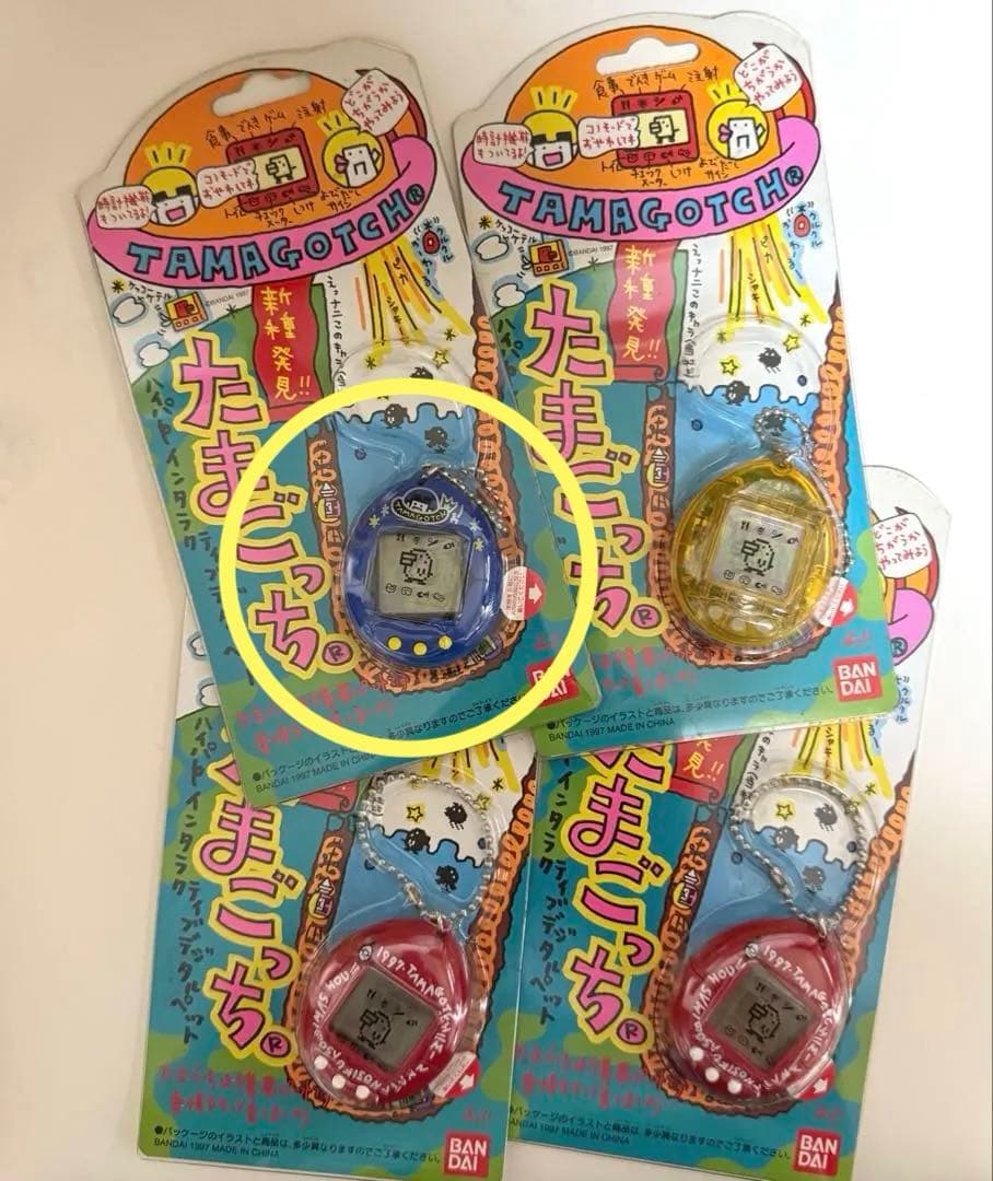 BANDAI たまごっち 4個セット