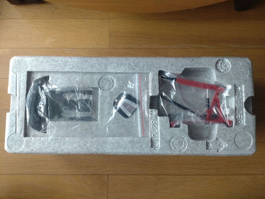 ミニカー Motorhelix Mercedes Benz S600l 1/18