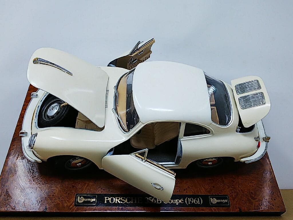 ブラーゴ 1/18 ポルシェ 356B クーペ1961 ダイキャストモデルカー