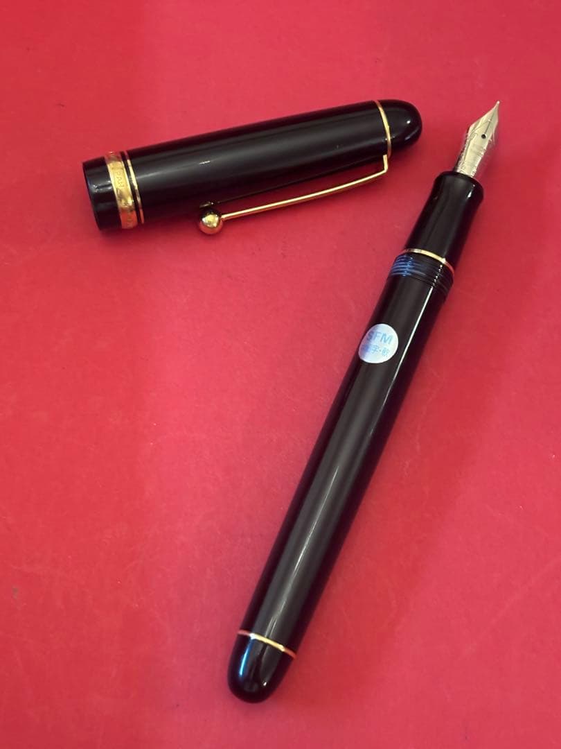 美品 PILOT万年筆 パイロットカスタム74（SFM） 中細字 ペン先14K