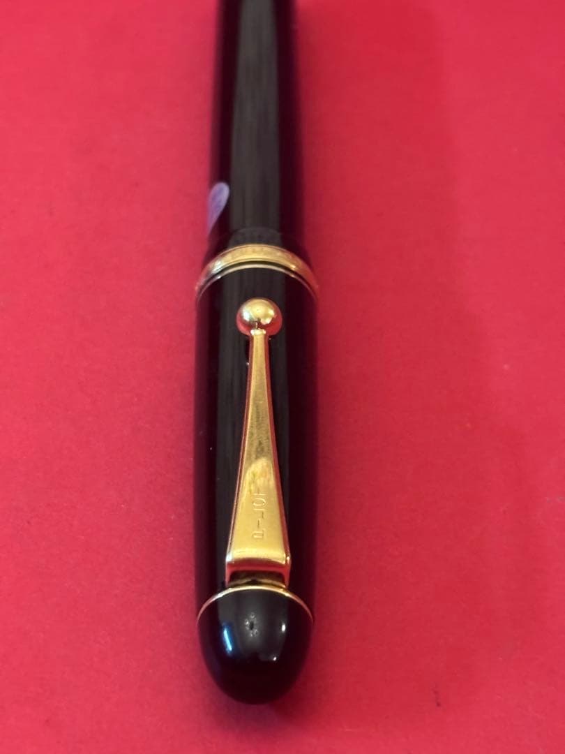 美品 PILOT万年筆 パイロットカスタム74（SFM） 中細字 ペン先14K