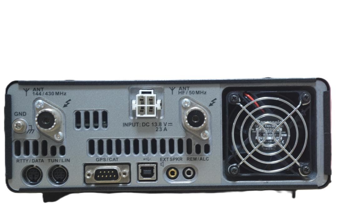 最終値下げ　P810 付き　YAESU FT-991A M 50Wトランシバー