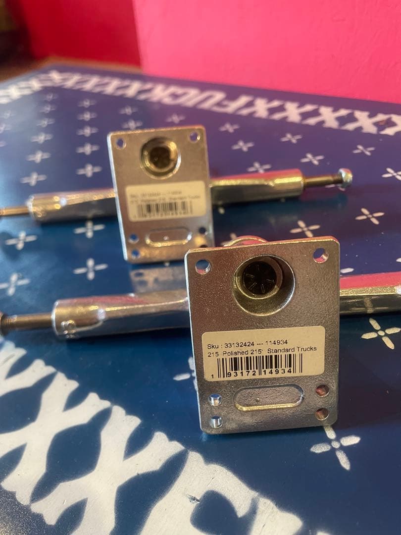 215 Polished スケートボードインディペンデントトラック