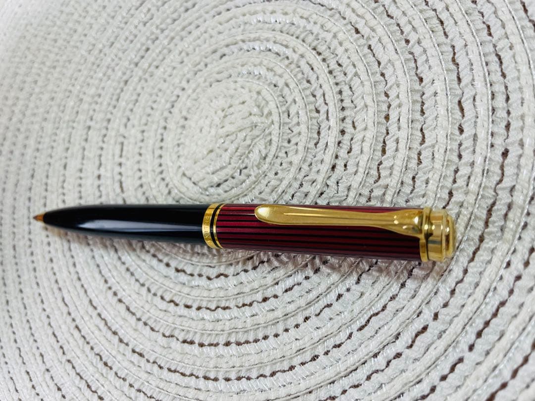 テ*ナ様 ペリカンボールペンk600 スーべレーン　ツイストタイプ　油性　箱なし