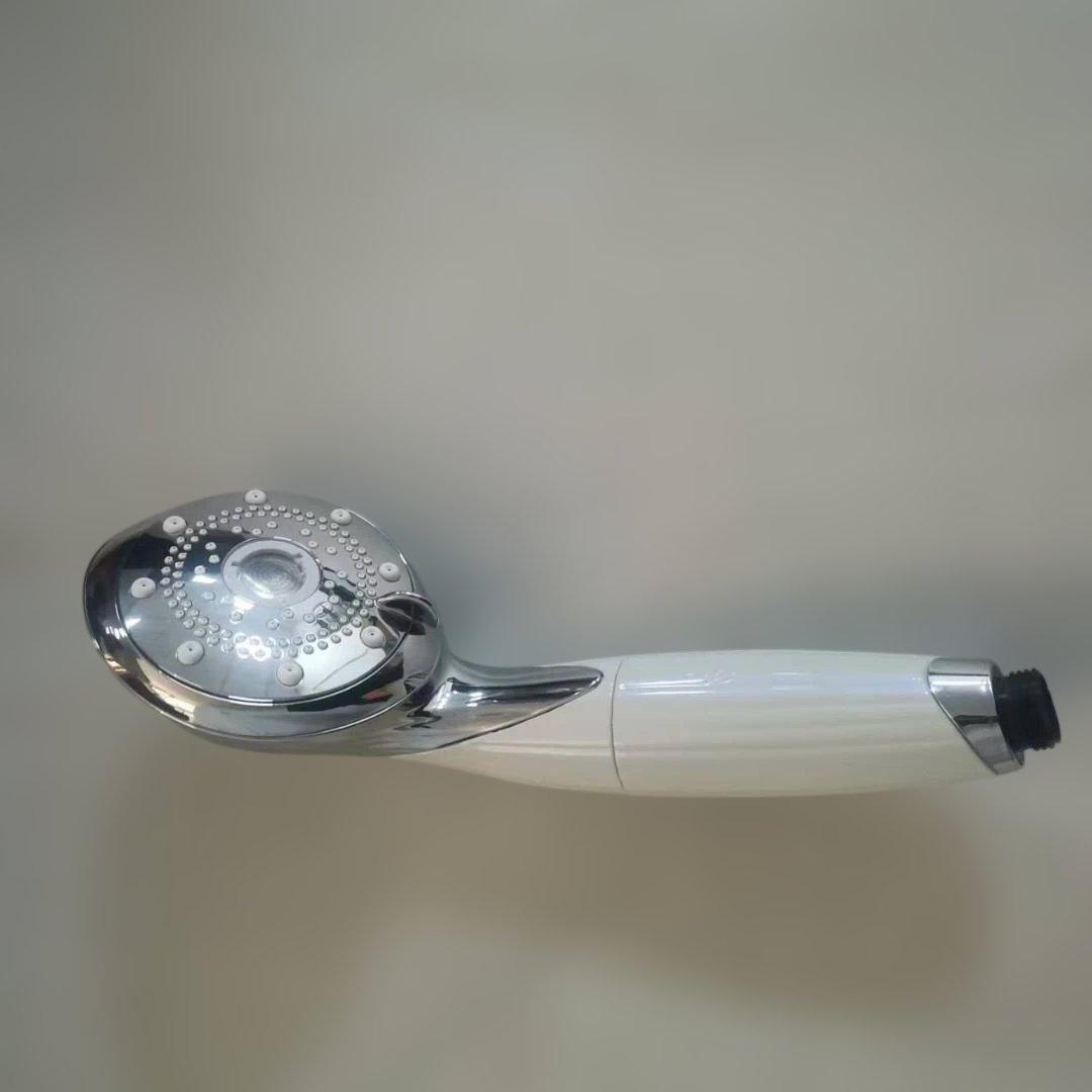 ReFa ホワイト/シルバー シャワーヘッド　ファインバブルピュア