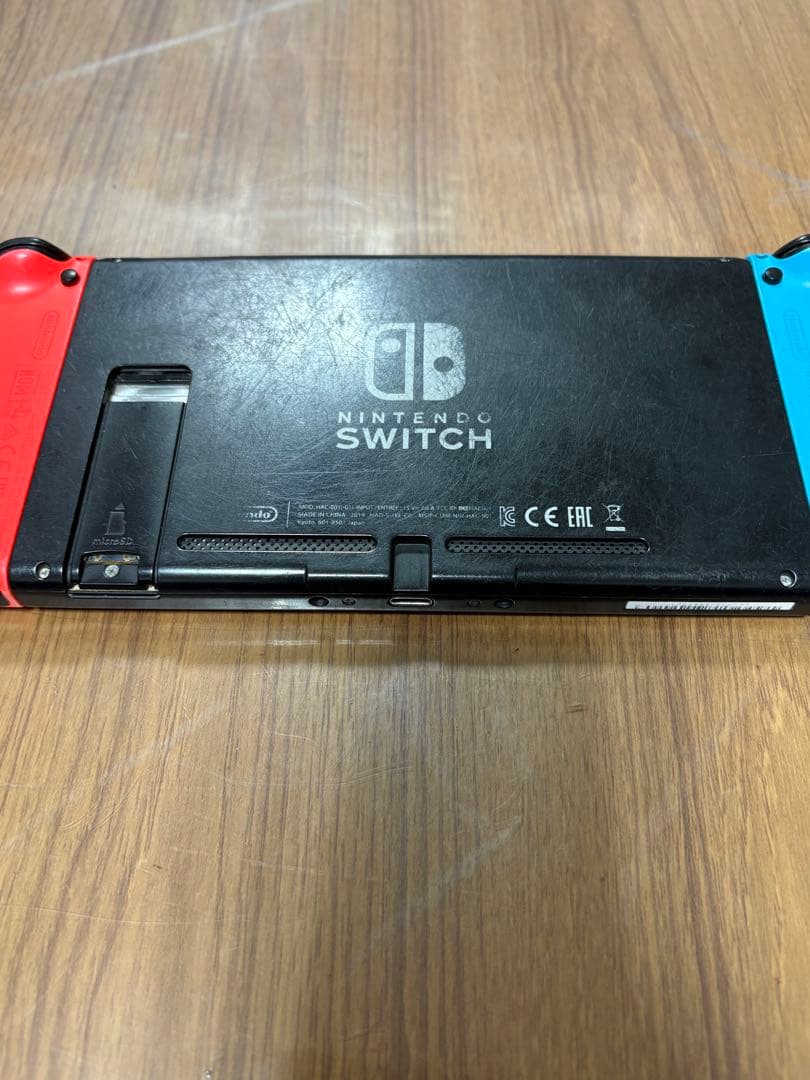 y*】様 【ジャンク】Nintendo Switch HAC-001 ソフト付き