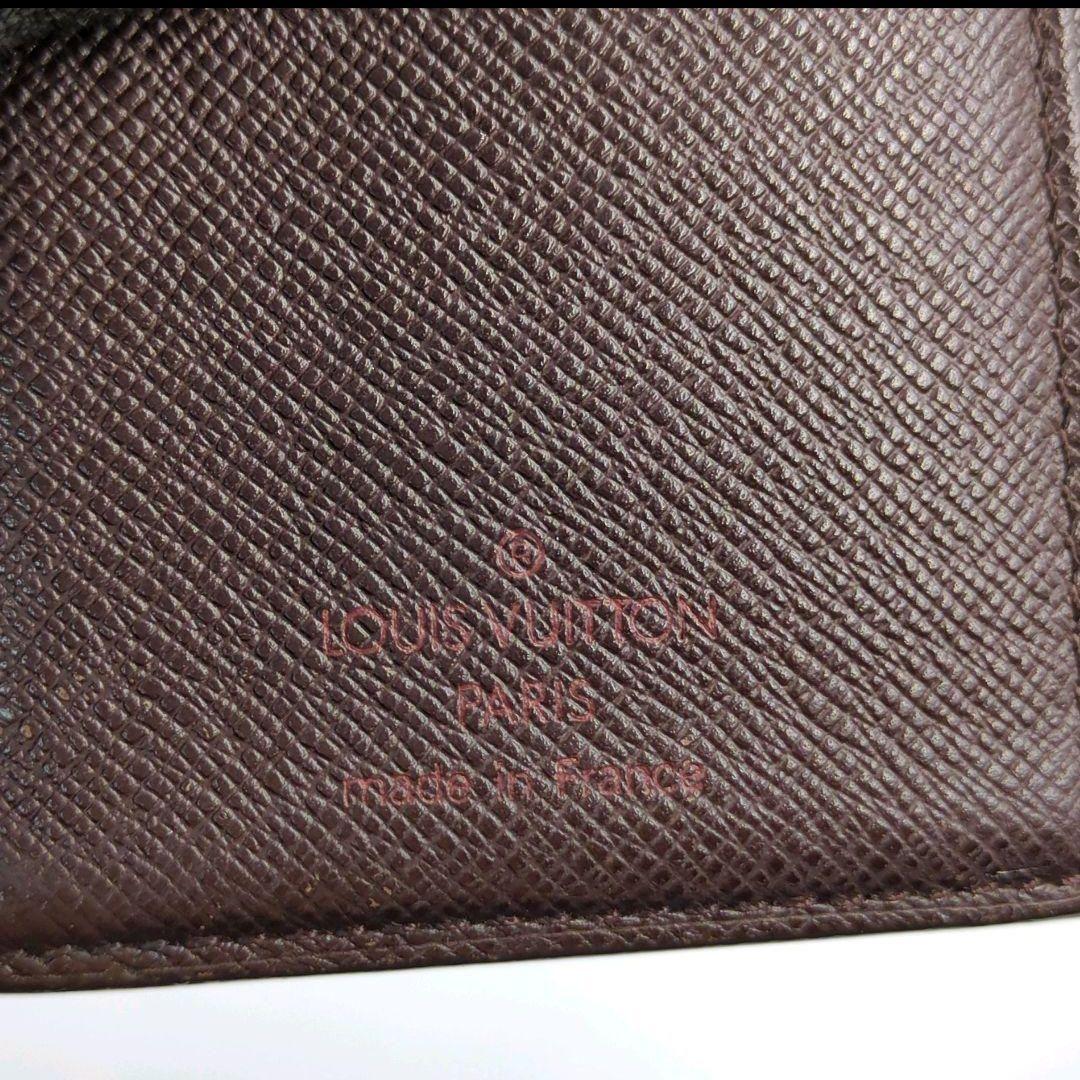 LOUISVUITTON　ルイ・ヴィトン　ダミエ 二つ折り財布　がま口タイプ