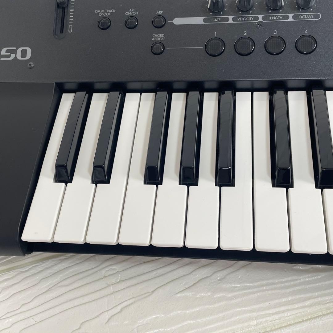 KORG シンセサイザー61鍵 M50-61