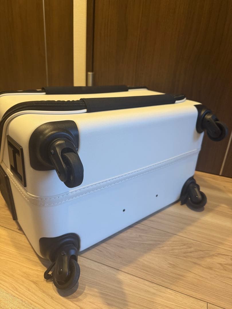 【美品】OSOTOキャリーローラー M ホワイト