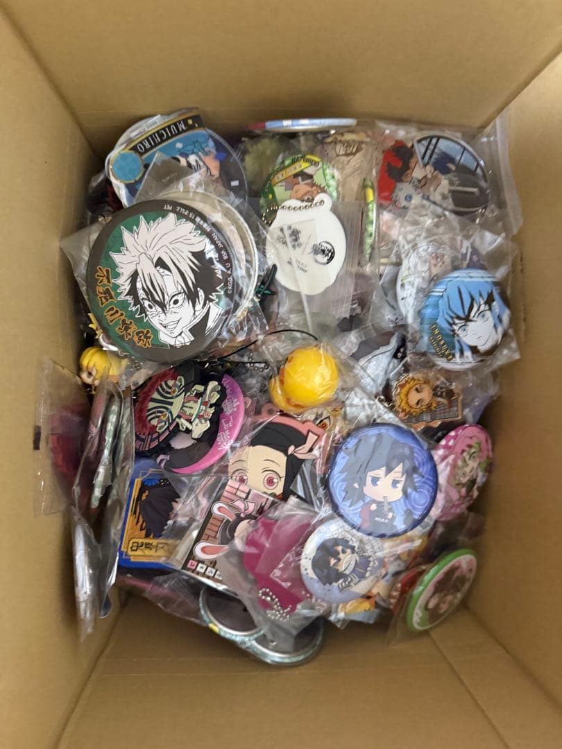 鬼滅の刃のグッズ550個以上