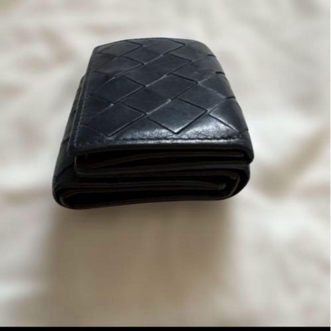 ボッテガヴェネタ　イントレチャート 三つ折りウォレット　ネイビー　ブラウン