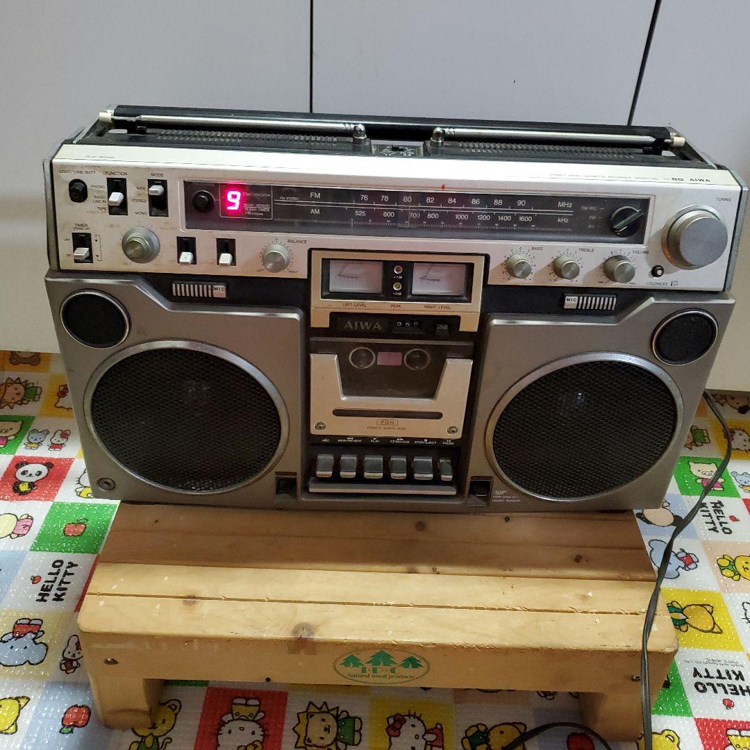 AIWA　昭和レトロ　 ラジオ　カセットレコーダー　通電確認済み　訳あり