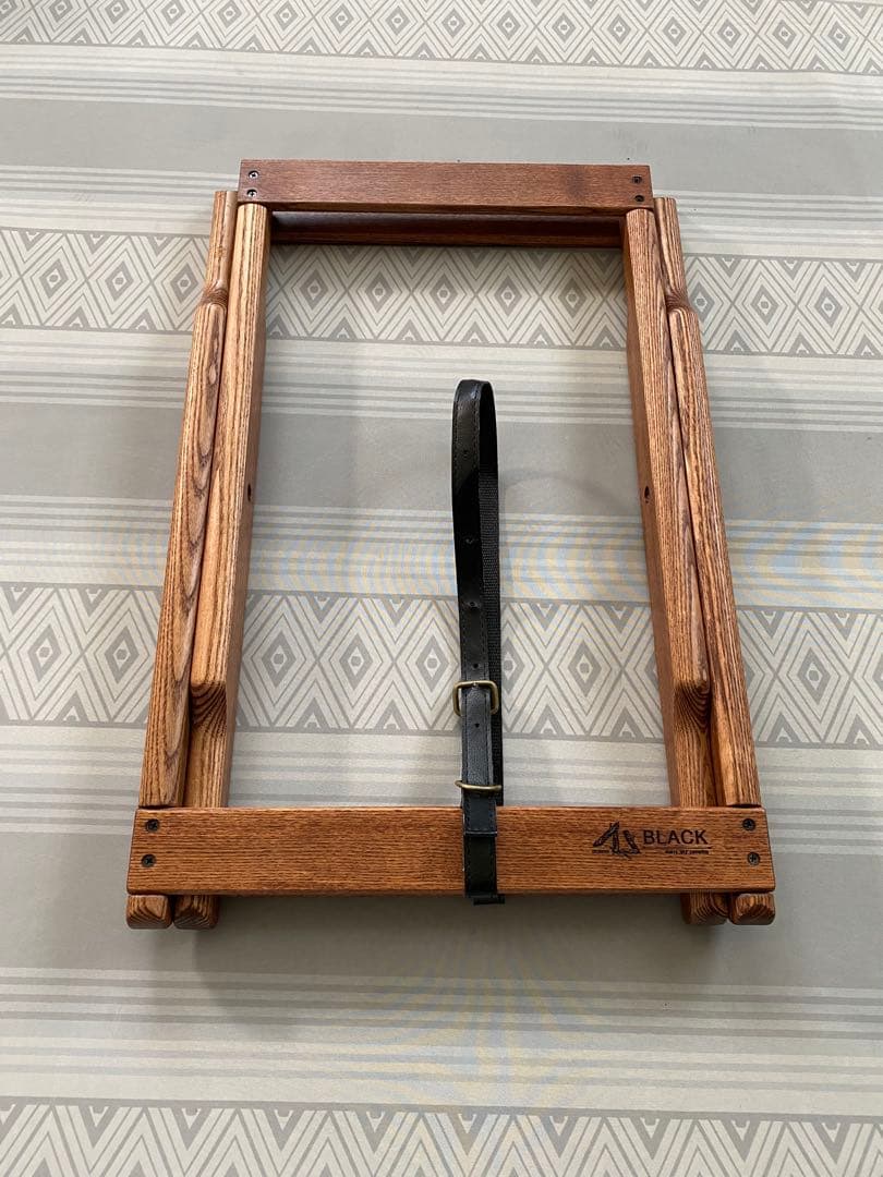 美品　ブラックデザイン　エックススタンド　ハレテーブル