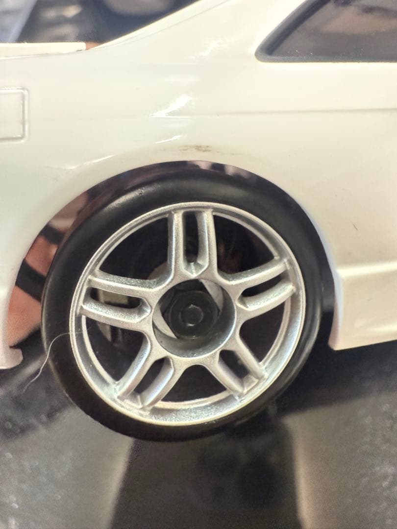 ミニッツ4wd日産スカイラインR33 32638WG-T