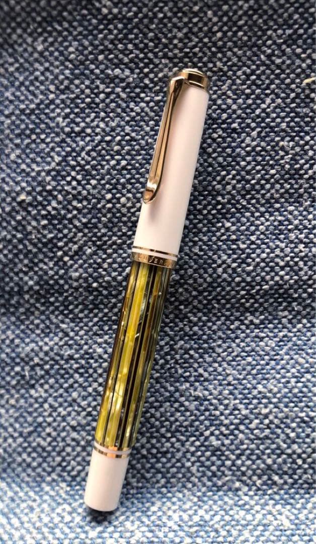 Pelikan スーベレーン R400 ホワイトトータス ローラーボール
