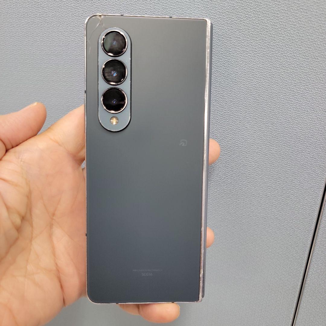 Galaxy Z Fold4 256GB グレーグリーン値下げ！