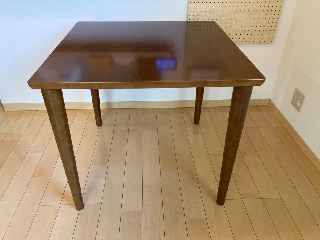 【送料込】カリモク60 ダイニングテーブル800