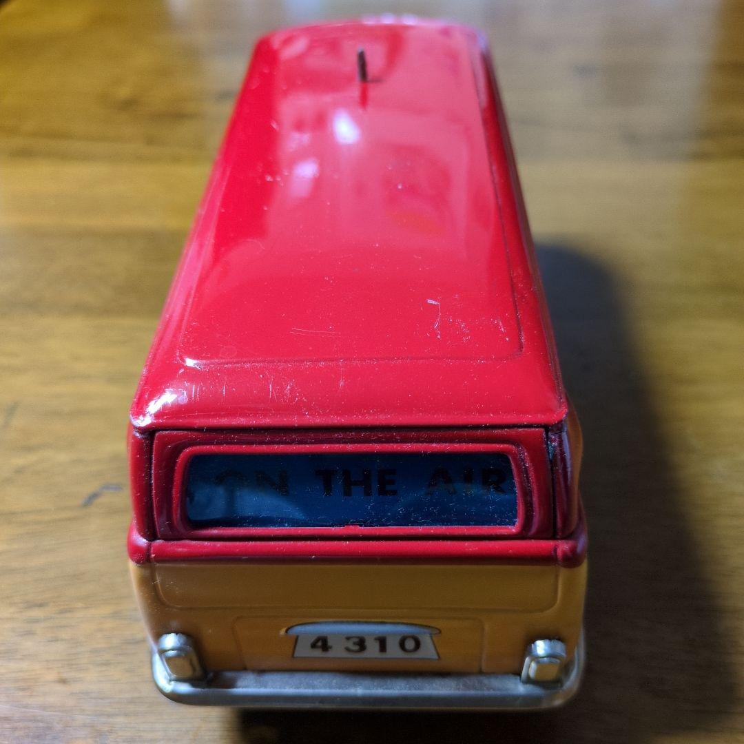 萬代屋（旧バンダイ）ブリキ フォルクスワーゲン タイプⅡ バス テレビ中継車