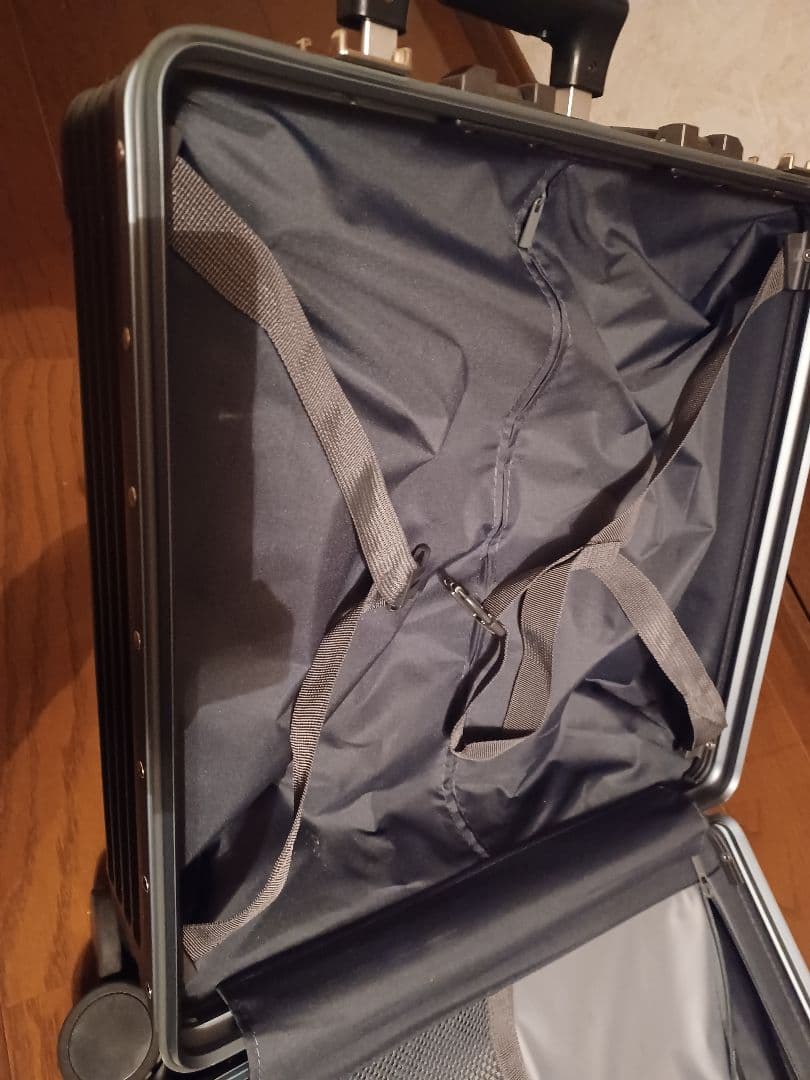 【スーツケース】お値下げしました‼️未使用に近い 黒