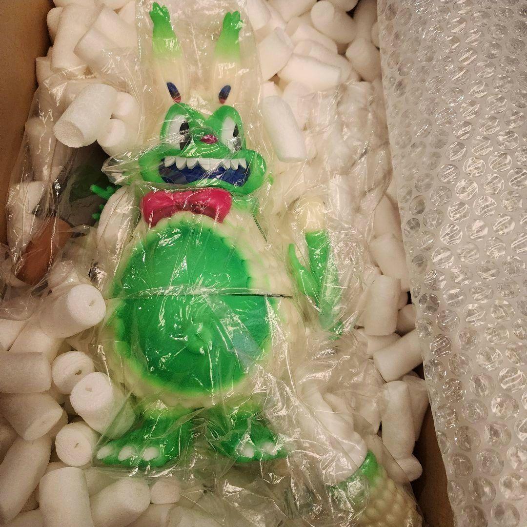 限定1 体 kamerian ヘンリー One Off(蓄光GREEN) ソフビ