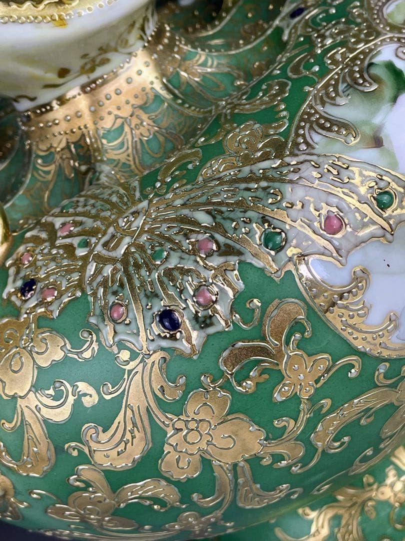 【美品】オールドノリタケ ジュエル 翠地金盛り蝶 薔薇紋花瓶 ジュール エナメル