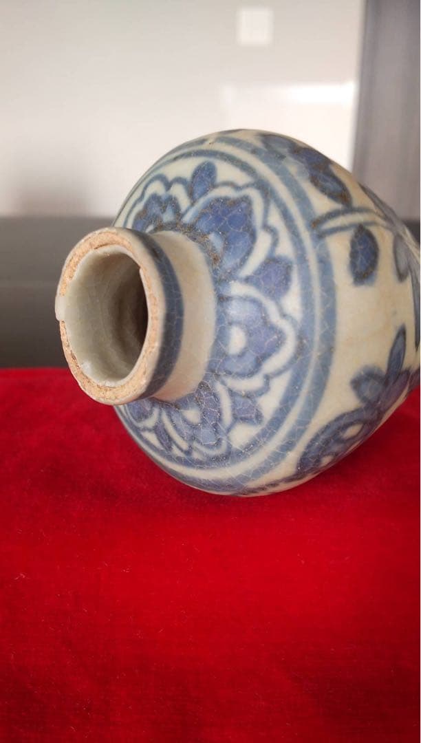 安南　中国美術　古陶磁　古美術　小壷　鹿　青花　振り出し