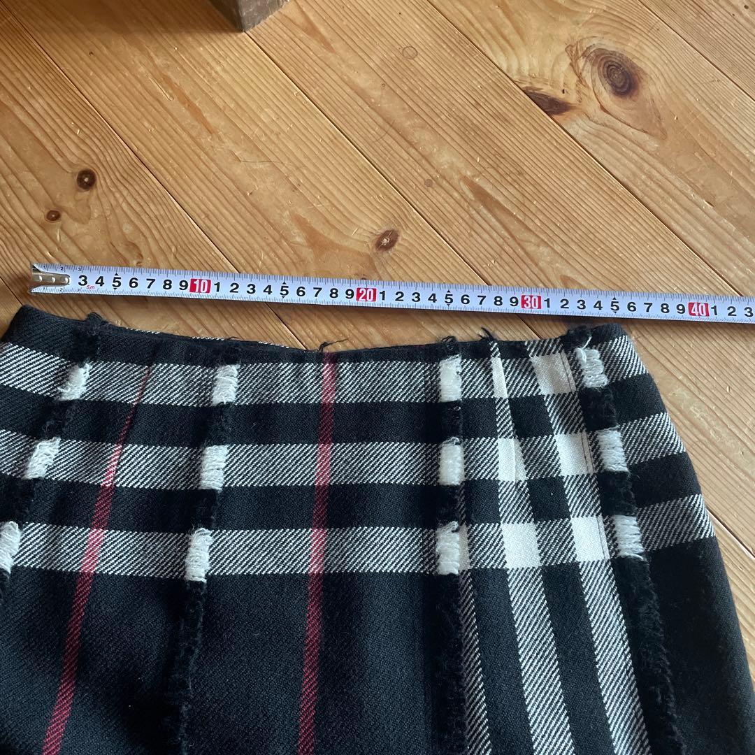 バーバリーロンドンスカート 膝下