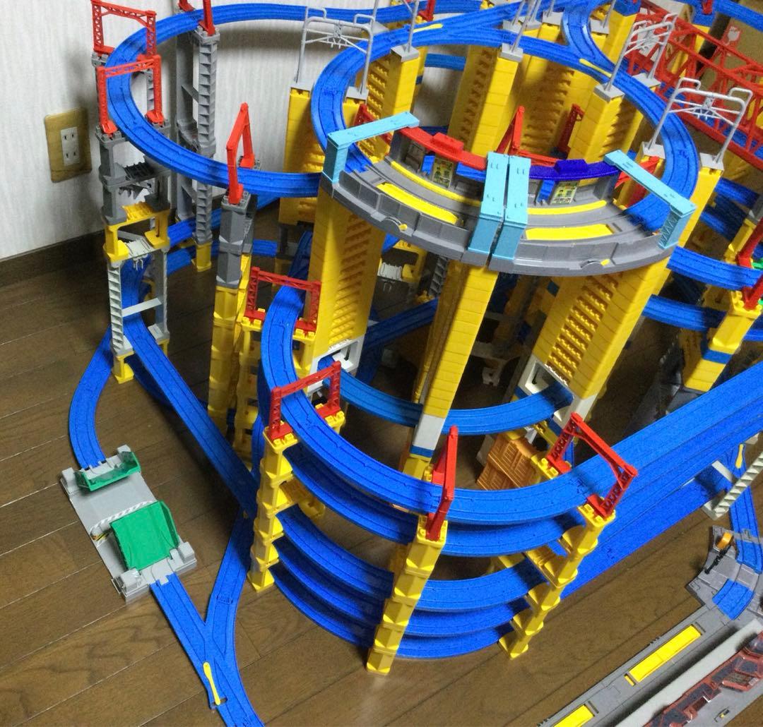 プラレール線路　参考出品　8階レイアウト　プレミアパーツ組み込み