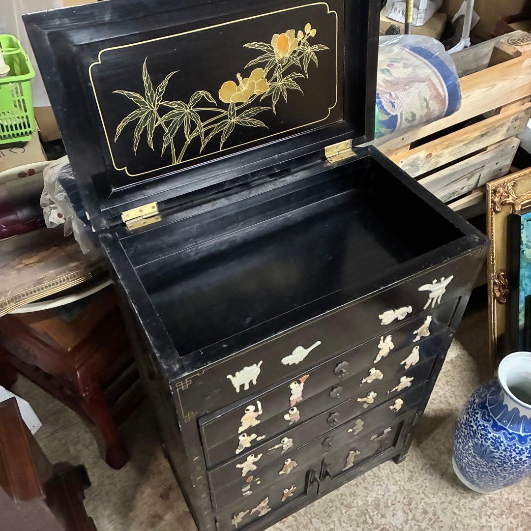 中国箪笥 黒漆 玉石細工 唐子 女官 花鳥図 中国美術 中国古玩 アンティーク