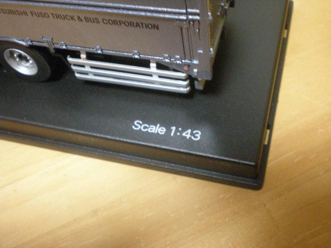 非売品 三菱ふそう スーパーグレート FUSO 75周年記念