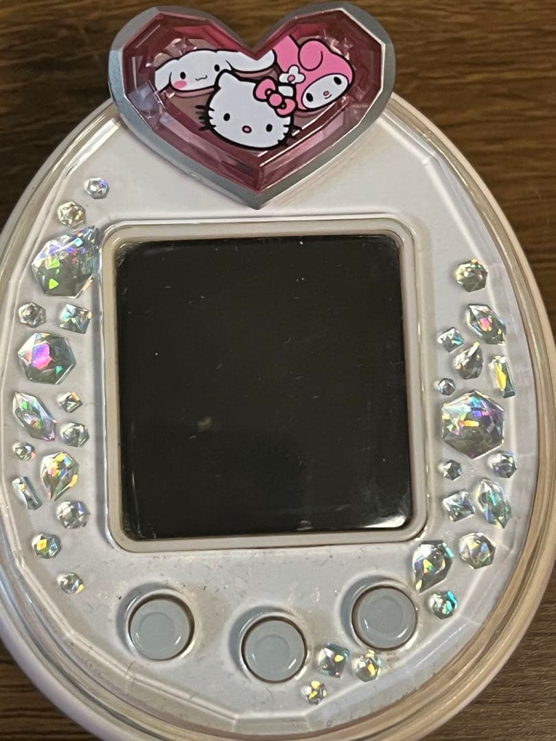 たまごっちP's ピンク　たまデコ　ピアス　サンリオ　たまごっちピース