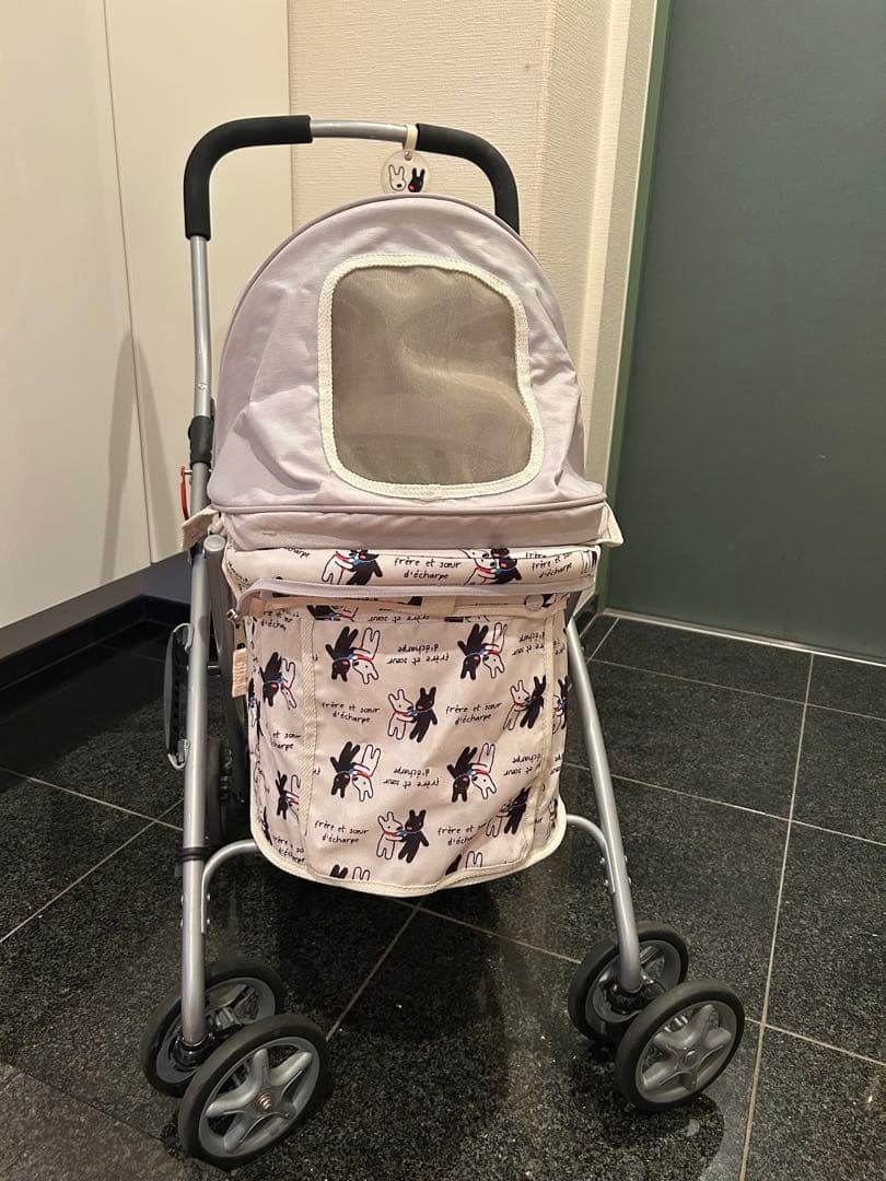 リサとガスパール柄のペットカート 折りたたみ式