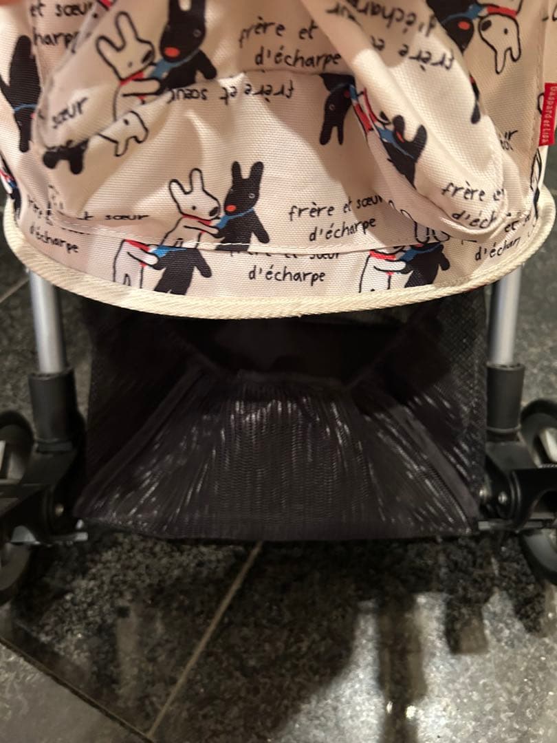 リサとガスパール柄のペットカート 折りたたみ式