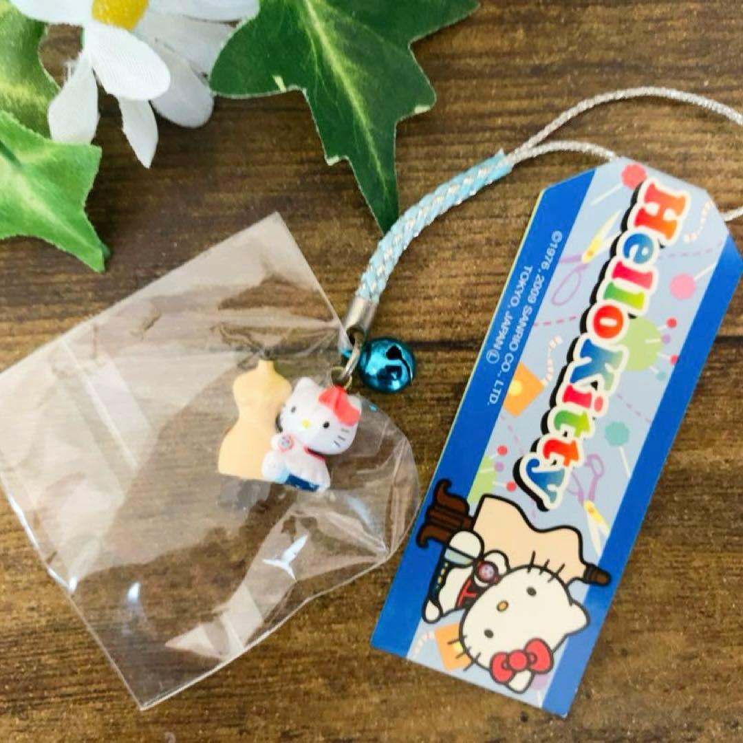 【希少レア】ハローキティ お仕事シリーズ マネキン　アパレル 根付　入手困難