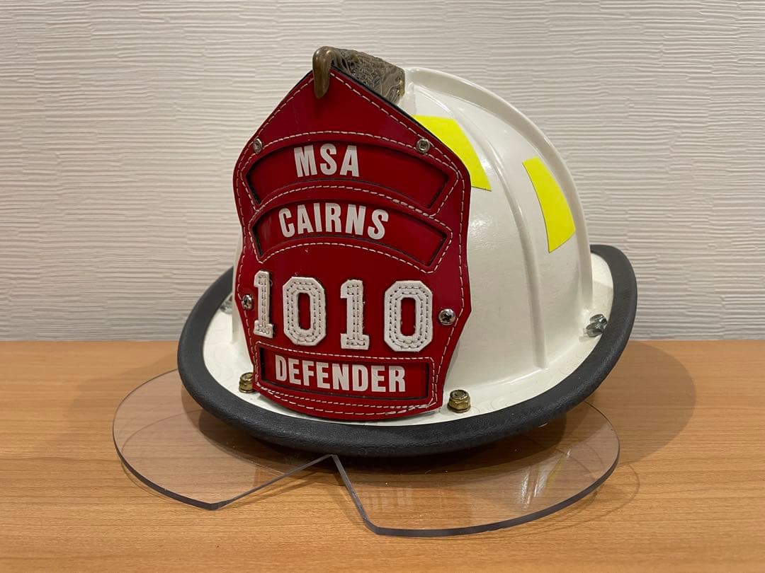 アメリカ　消防士　ヘルメット