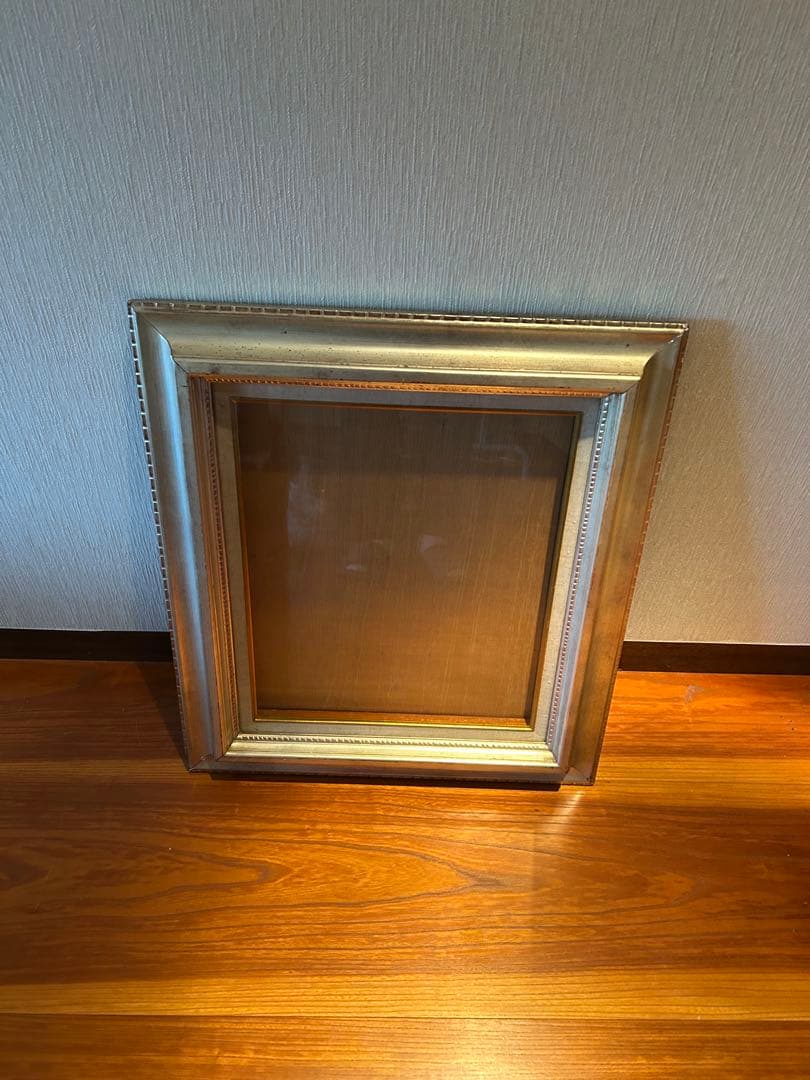 【即購入OK!‼️】アンティーク　額縁　絵画　フレーム　シルバーゴールド　ホワイト