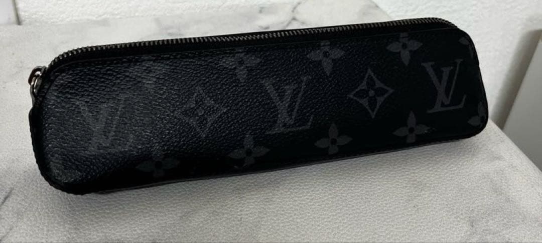 希少　Louis Vuitton ブラック レザー キーケース