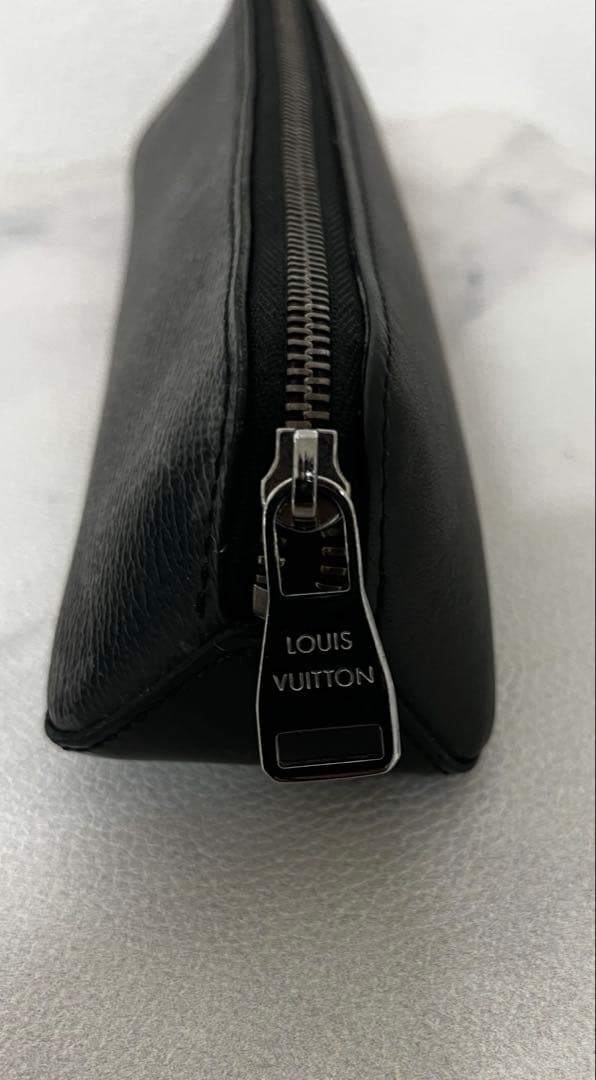 希少　Louis Vuitton ブラック レザー キーケース
