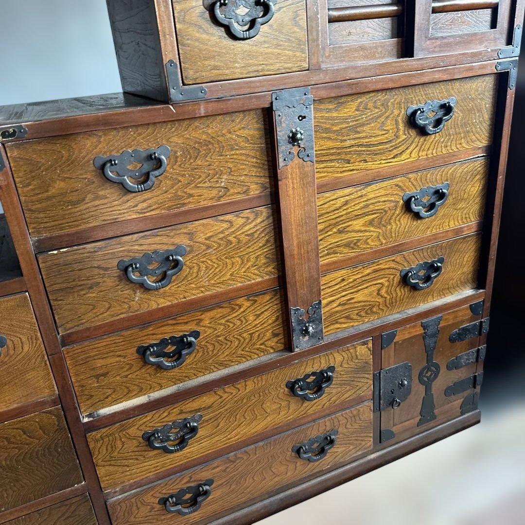 瞬間的衝撃お値下げ❣️ヴィンテージ　大型　木製階段箪笥 引き出し複数