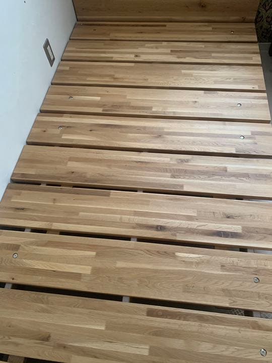 ベッドフレーム HIGHLANDER 木製ベースタイプ　送料込み