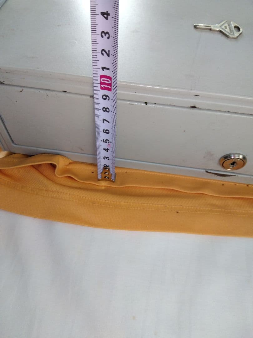 標本箱 鍵付き 白 金属製　Cash Register Drawer