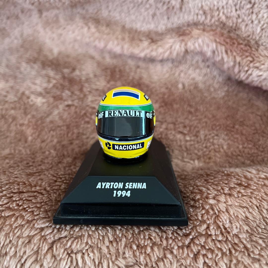 レア品　ミニチャンプス　アイルトン・セナ 1/8サイズ【ミニチュアヘルメット】