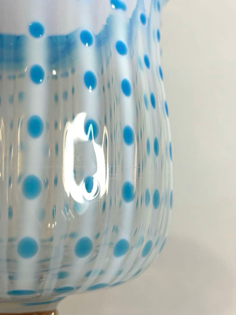 めぐお昔ガラス　フリル　ドット　乳白色　コンポート　気泡　アンティーク