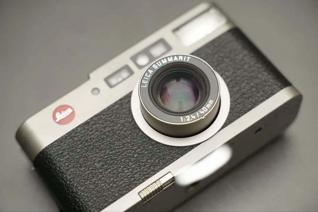 Leica CM 40/2.4 フィルムコンパクトカメラ + レザーケース